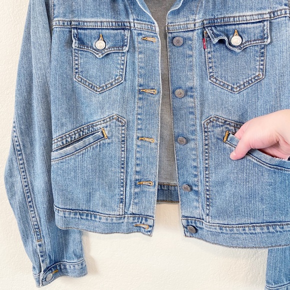 Levi Strauss Blue Denim Jean Jacket Juniors Medium - Picture 3 of 7